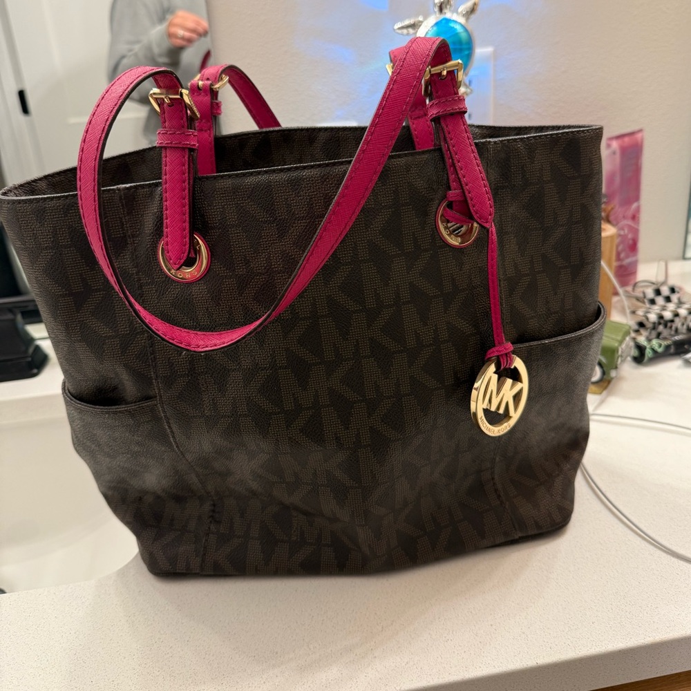 Michael kors pink and brown tote with pink wallet